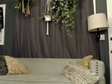 webcam girl flowqueen live cam image #10648670