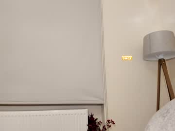 webcam girl snowww_white live cam image #360134