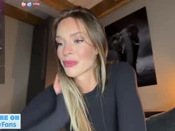 webcam girl sophielaurenxxo live cam image #10583449
