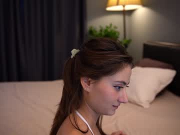 webcam girl tessarosse_ live cam image #8155275