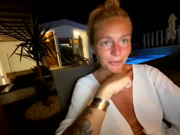 webcam girl nica_rock live cam image #9541794