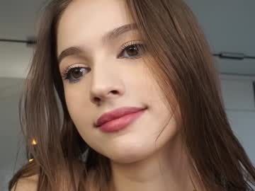 webcam girl hecola live cam image #10783088