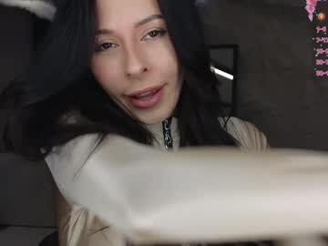 webcam girl yononeey live cam image #11156614