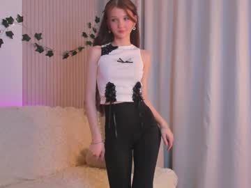 webcam girl edithgalpin live cam image #11819708