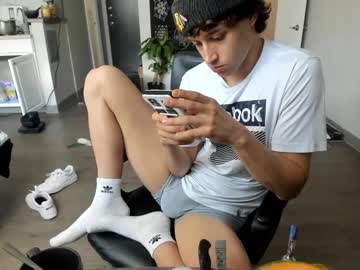webcam man bashful4200 live cam image #6741292