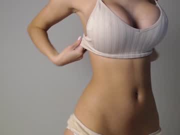 webcam girl trixie_taylor live cam image #7488403