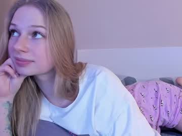 webcam girl magic_couple13 live cam image #8745358