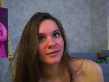 webcam girl lorettadunnell live cam image #12522854