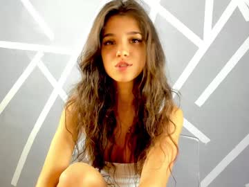 webcam girl babyaylin live cam image #10675646