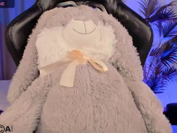 webcam couple alice_leey live cam image #9911701