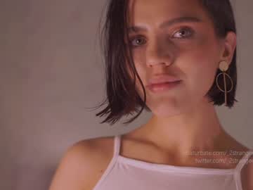 webcam girl _2strangers live cam image #3316654