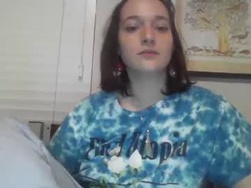 webcam girl college_peach live cam image #2178486