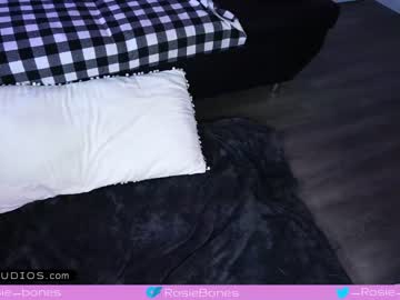 webcam girl rosiebones live cam image #7162916