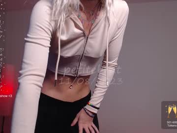 webcam girl petitebrat live cam image #7591760