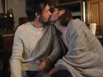 webcam man hollandhousestudios live cam image #7932658