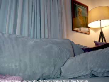 webcam girl x_lily_x live cam image #12568873