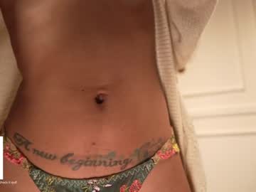 webcam girl amnie_ live cam image #7135151
