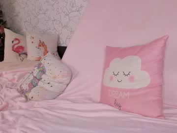 webcam girl tossy_flossy live cam image #8305322