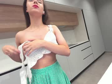 webcam girl ehotlovea live cam image #4893409