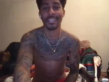 webcam man banananutzd live cam image #5639855