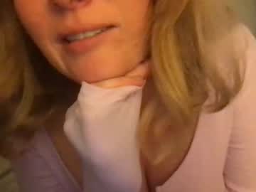 webcam girl ragazzad_oro live cam image #7500989