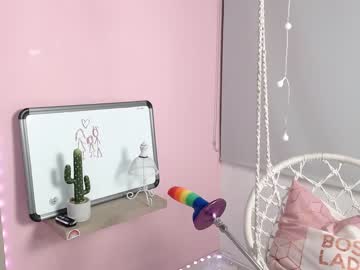 webcam girl little_effy18 live cam image #2387629