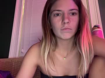 webcam girl oliviahansleyy live cam image #11539711