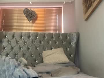 webcam girl itsmelolax live cam image #11487271