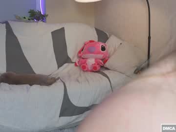 webcam girl molly__meow live cam image #11716295