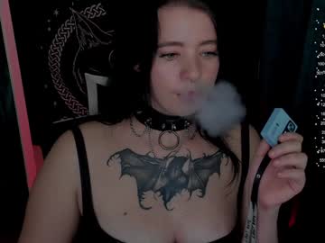webcam girl black_kittie_01 live cam image #10730761