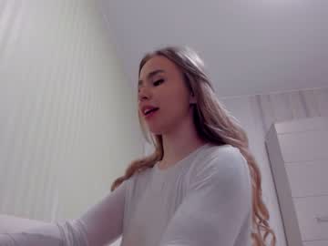 webcam girl aminaswan_ live cam image #2716101