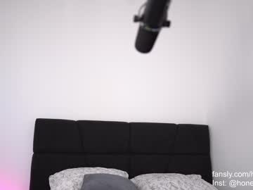 webcam girl honeyyykate live cam image #10118510