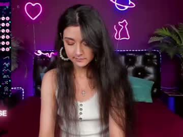 webcam girl tiffany_whootson live cam image #3132666