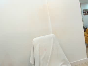 webcam girl ehotlovea live cam image #4051481