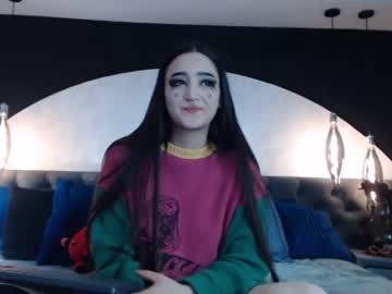webcam girl charlotte_germanotta_ live cam image #7737543
