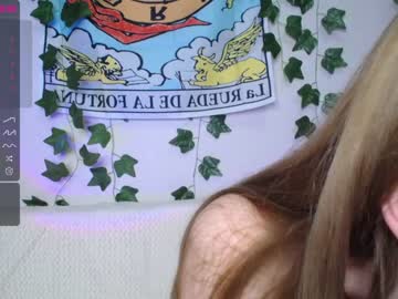 webcam girl shycinderella live cam image #4632740