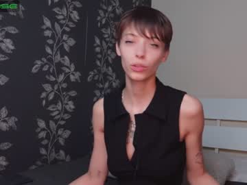 webcam girl agelina_summer live cam image #493185