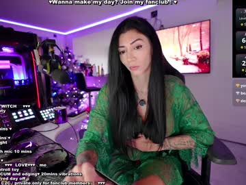 webcam girl evelyne92 live cam image #11480848