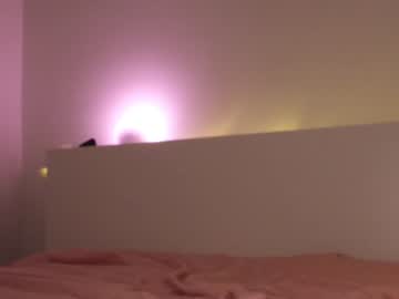 webcam girl sasha_ursx live cam image #2191357
