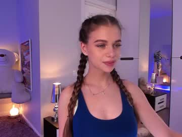 webcam girl muza_da_vinchi live cam image #492647
