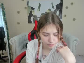 webcam girl kaleriaminx live cam image #4590284