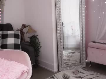 webcam girl mysticxkitty live cam image #9290201