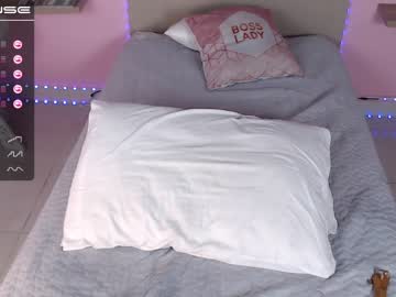 webcam girl little_effy18 live cam image #817949