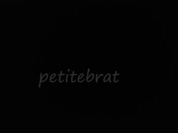 webcam girl petitebrat live cam image #6606695