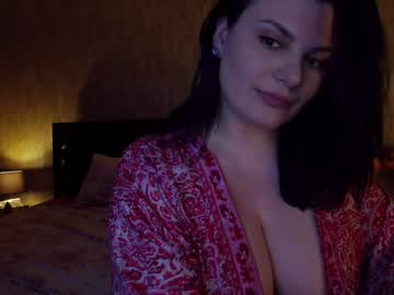 webcam girl karrin live cam image #12682220