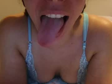 webcam girl lovelylittle4 live cam image #10882313