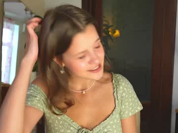 webcam girl eli_sun live cam image #12509117