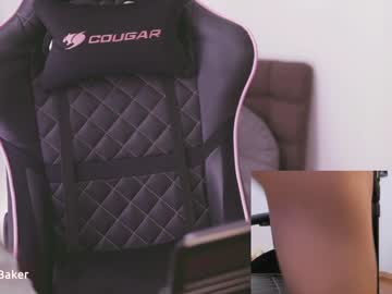 webcam girl gia_baker live cam image #1724458