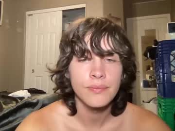 webcam man jungleliving333 live cam image #2169126