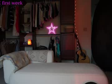 webcam girl lucy_gooosey live cam image #11500068